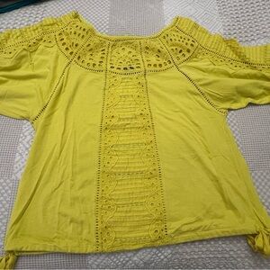 Anthropologie Yellow Flutter Sleeve Cropped Blouse top shirt size s